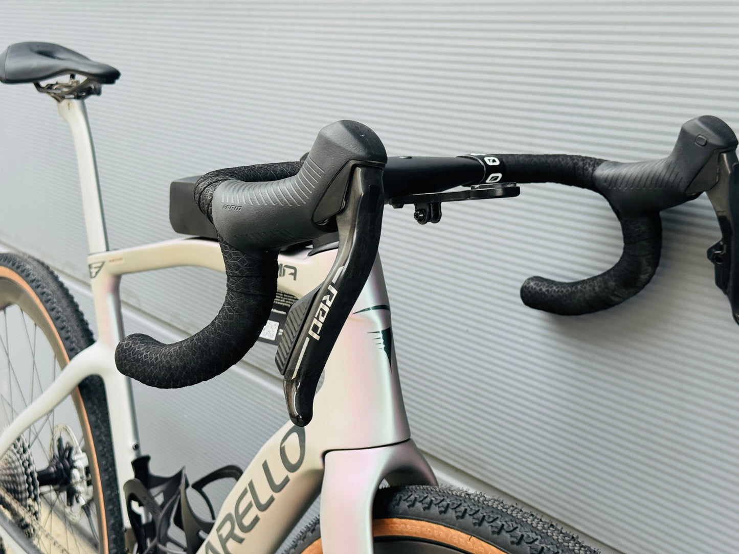 Pinarello Dogma GR – SRAM Red XPLR AXS 1x13 – Interstellar Grey Matt