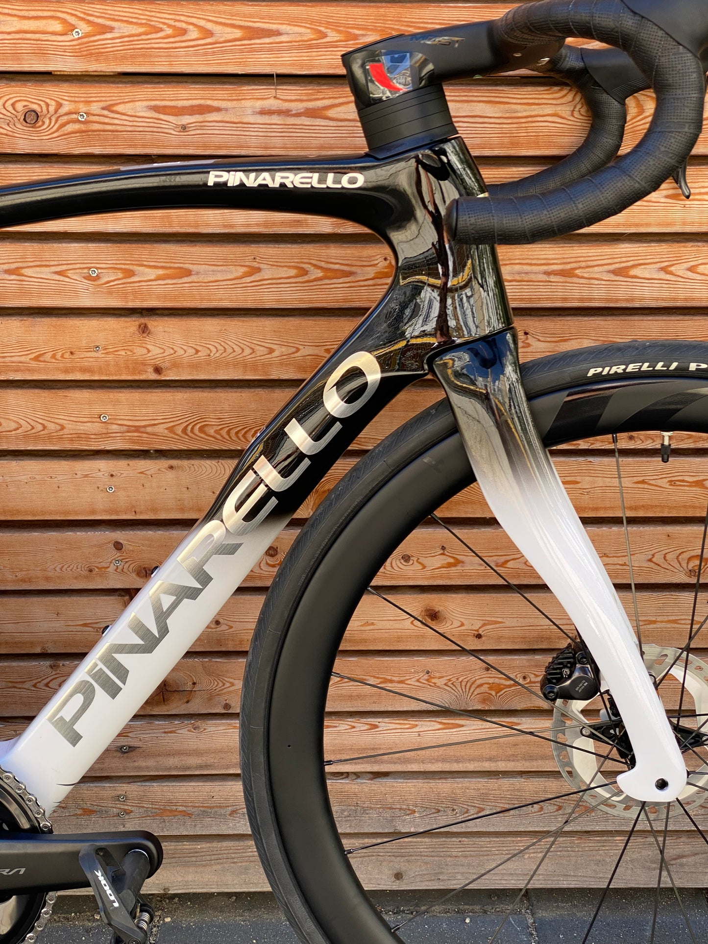 Pinarello F7 MY25 | Ultegra Di2 | Most Carbon | Lunar White