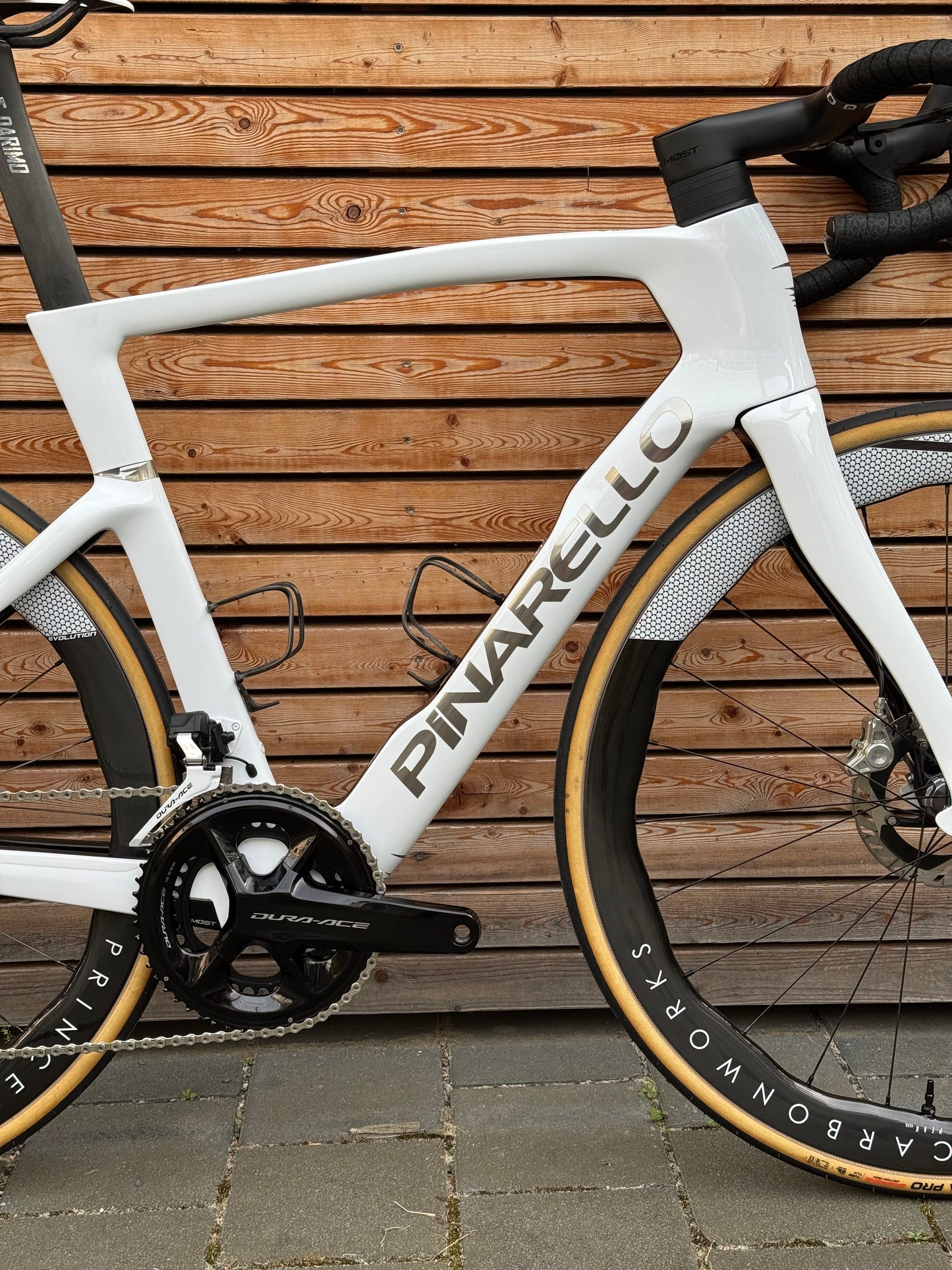 Pinarello Dogma F Crystal White | 560 Dura Ace Di2 Princeton Ceramicspeed