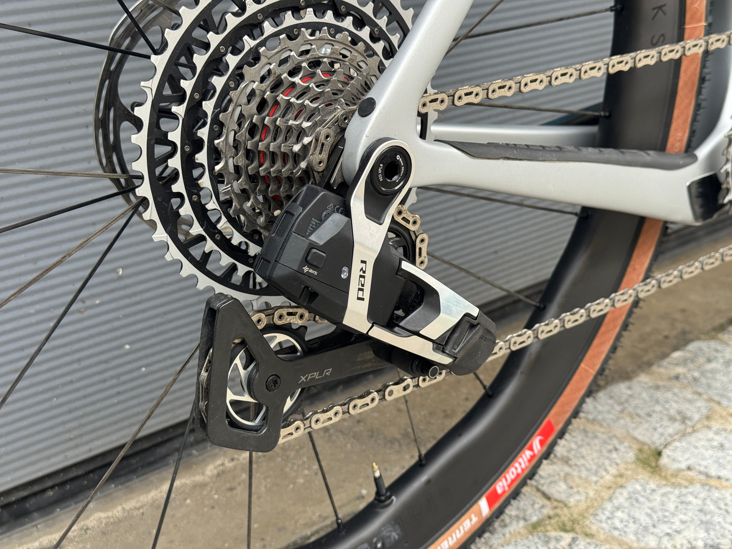 Pinarello Dogma GR – SRAM Red XPLR AXS 1x13 – Interstellar Grey Matt