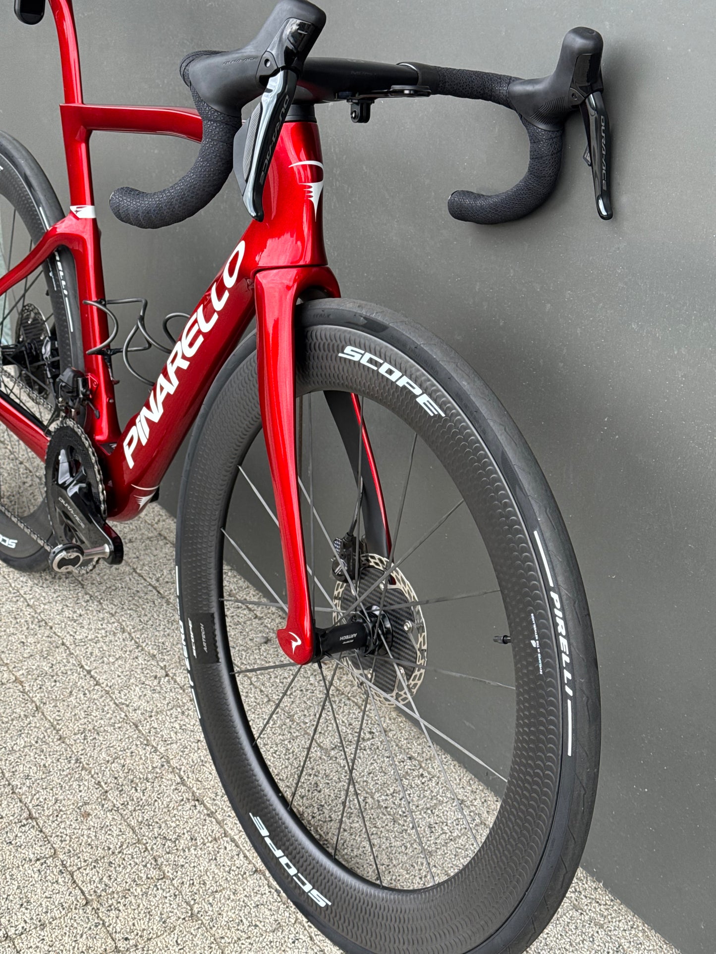 Pinarello Dogma F Starry Red Custom 540 Scope Artech Carbon Ti