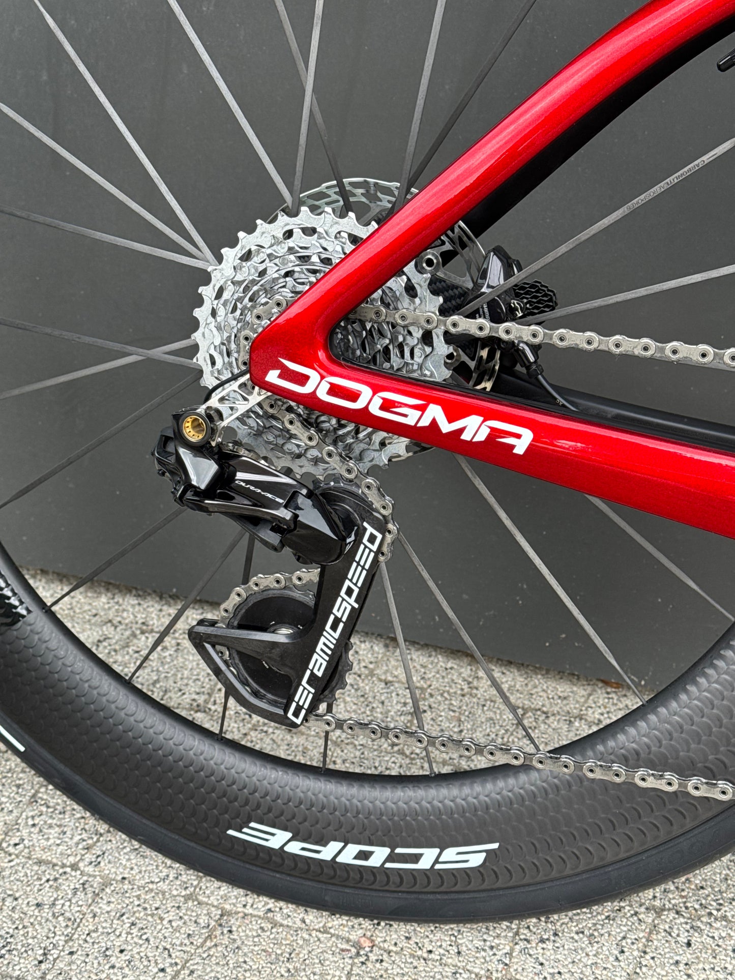 Pinarello Dogma F Starry Red Custom 540 Scope Artech Carbon Ti