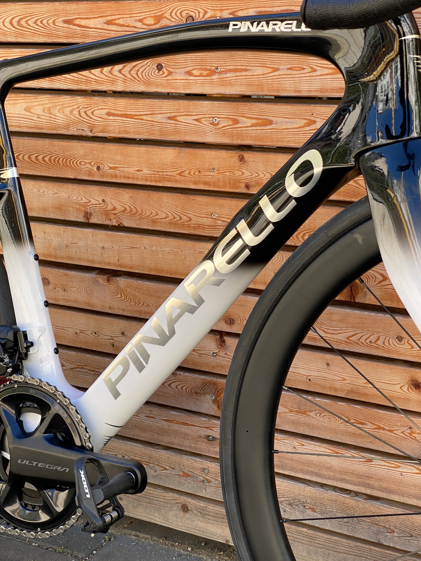 Pinarello F7 MY25 | Ultegra Di2 | Most Carbon | Lunar White