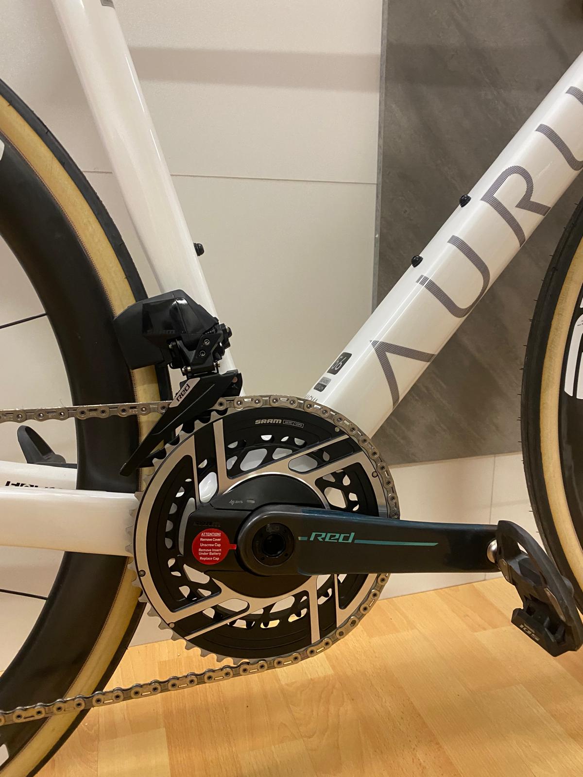 Aurum Magma | SRAM RED AXS E1 | ENVE SES 3.4