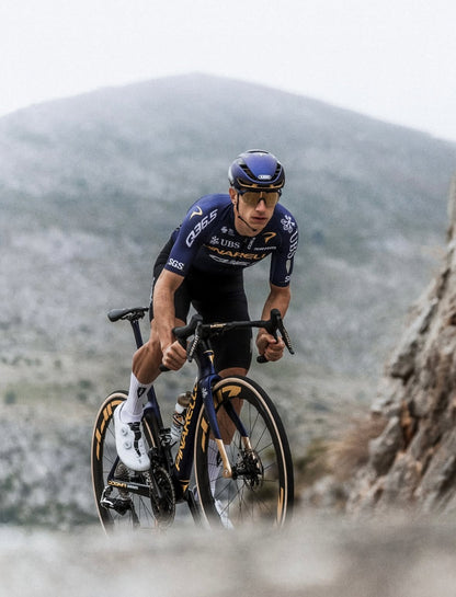 Pinarello Dogma F Team Q36.5 | Team Replica Bike | Zipp 454 NSW | Sram Red E1 | Powermeter