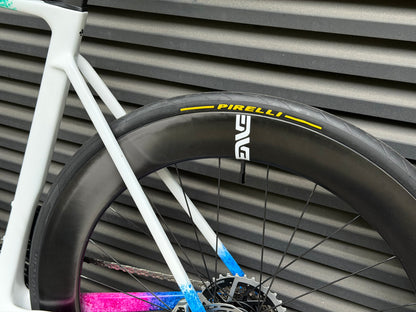 Colnago V5RS STNT | SRAM Red E1 AXS | ENVE Foundation 65