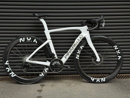 Pinarello Dogma F Crystal White | SRAM Force AXS E1 | Number Six 52/58
