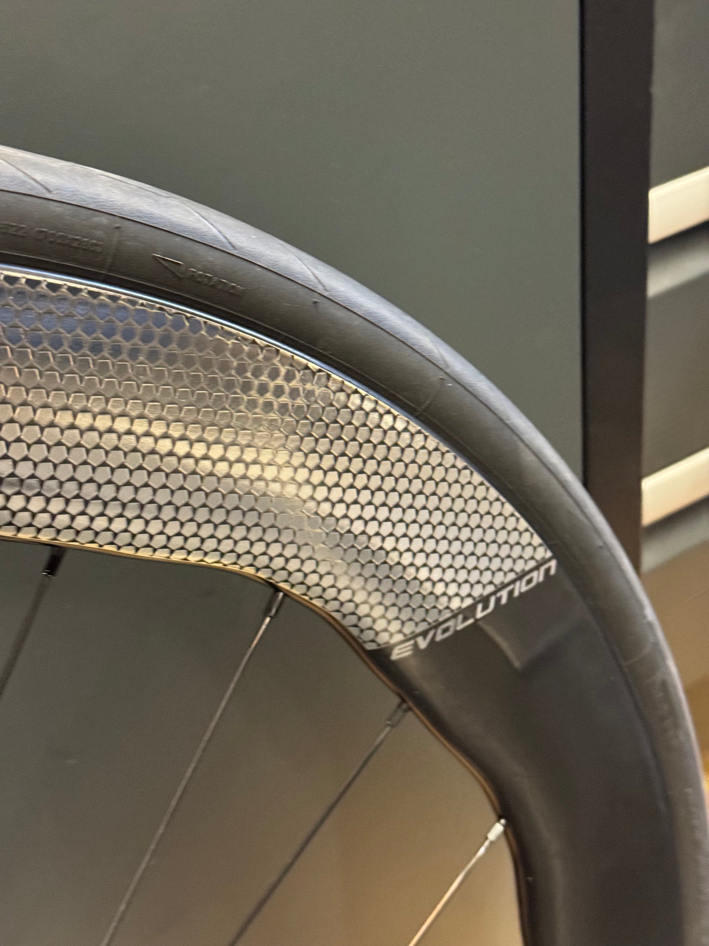 Princeton CarbonWorks Wake 6560