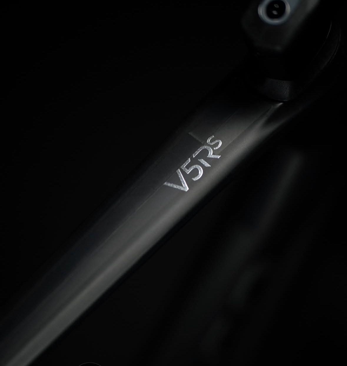 Colnago V5RS Black Livery – Limited Edition – 1 von 300 – Sram Red / Dura Ace Di2 / Enve 4.5
