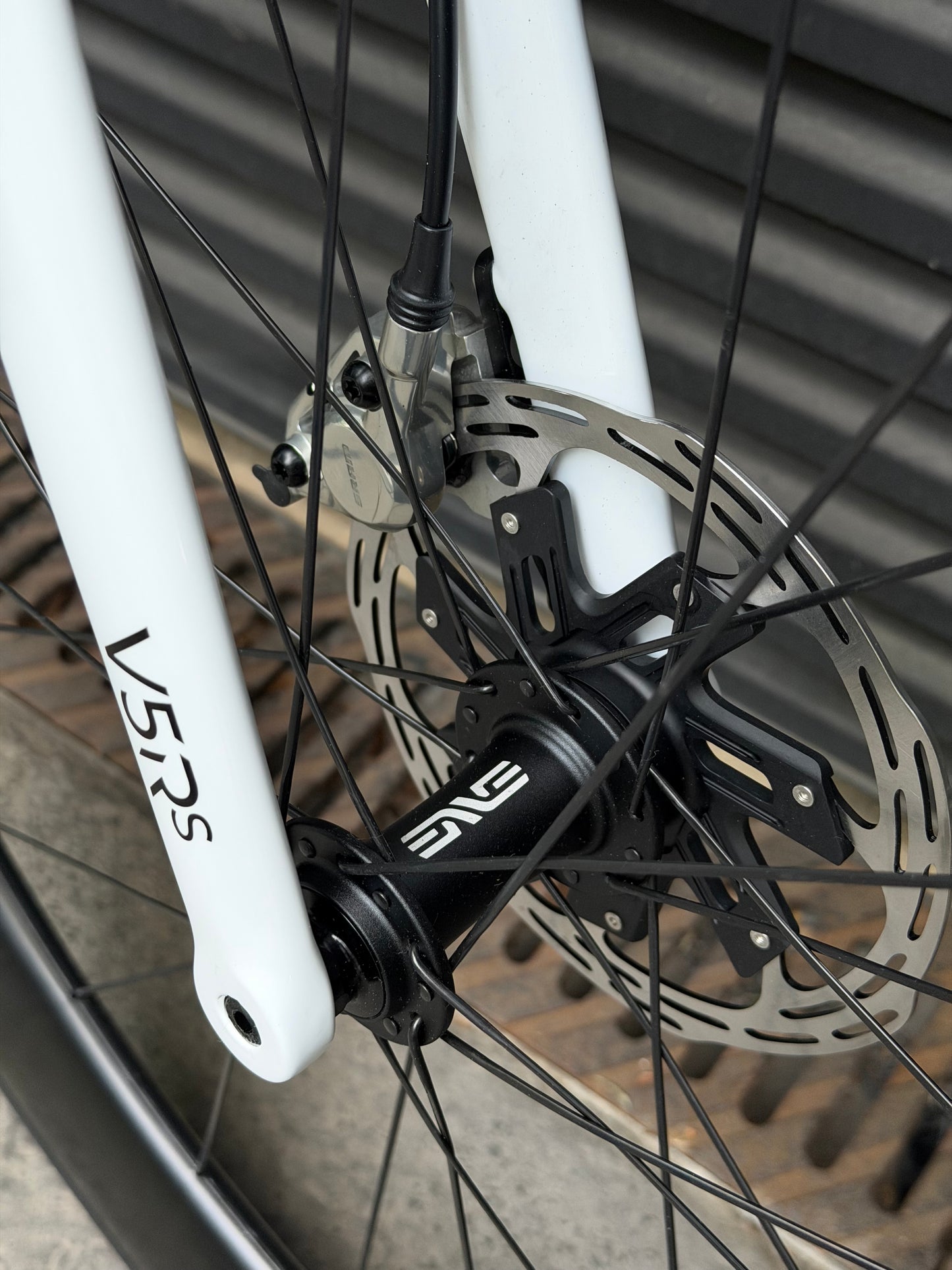 Colnago V5RS STNT | SRAM Red E1 AXS | ENVE Foundation 65