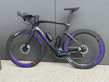 Pinarello Dogma F X Tissot Limited Edition 1/101