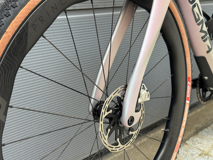 Pinarello Dogma GR – SRAM Red XPLR AXS 1x13 – Interstellar Grey Matt