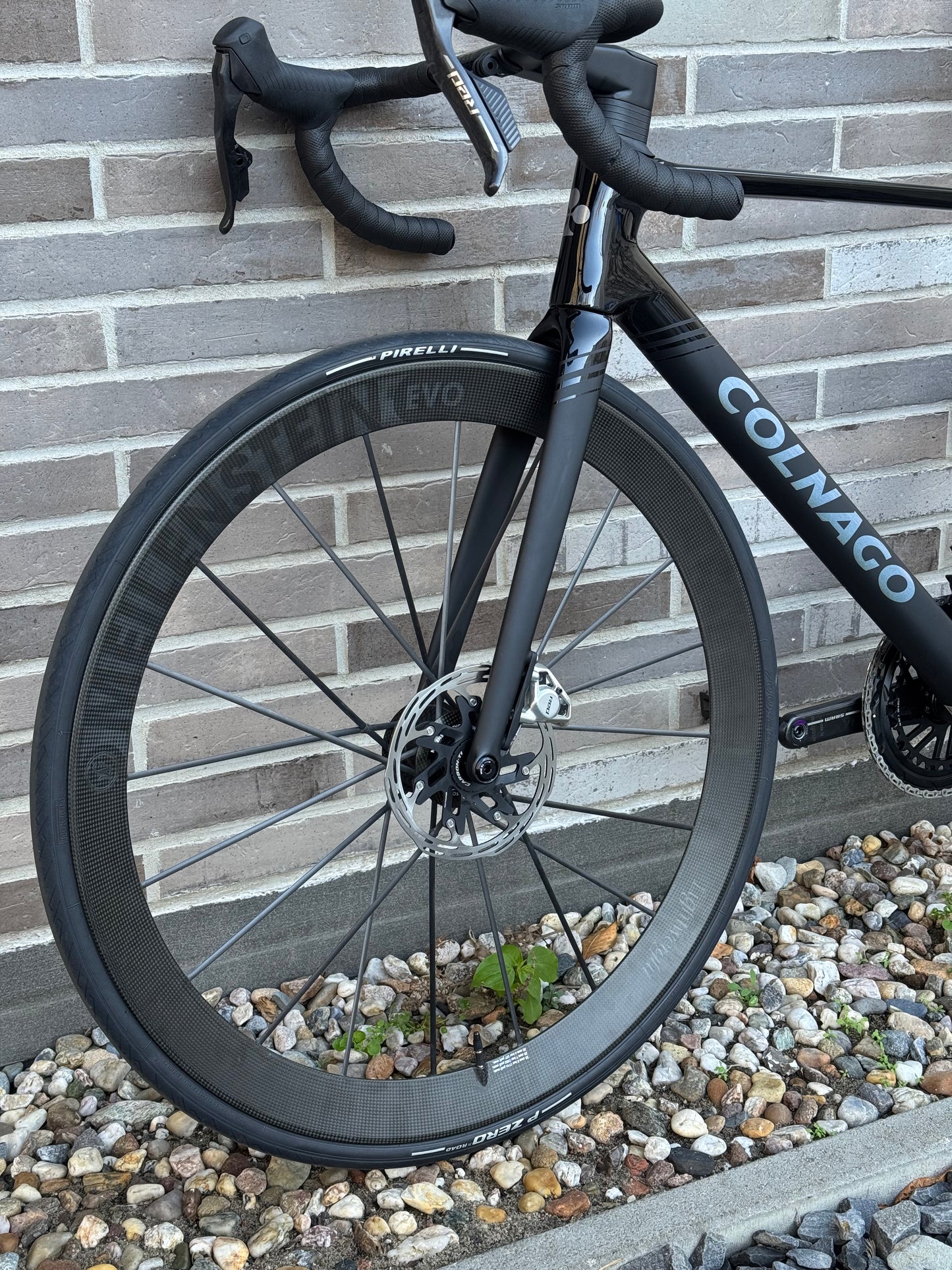 Colnago V5RS Sram Red AXS E1 | Lightweigt Meilenstein | VRBK - Schwarz | 485