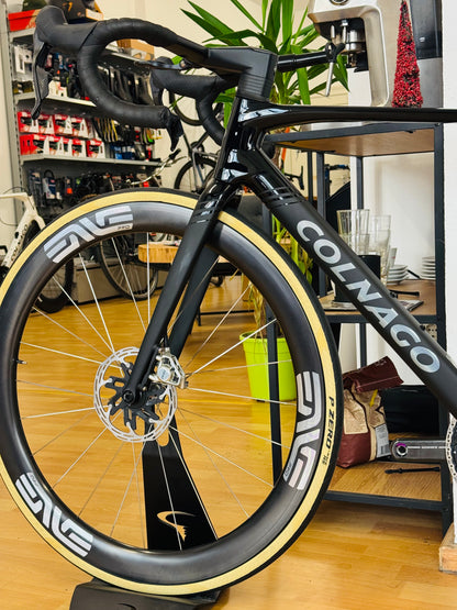 Colnago V5-RS STNT - Sram Red E1 - Enve SES 4.5 Pro - Pirelli P-Zero