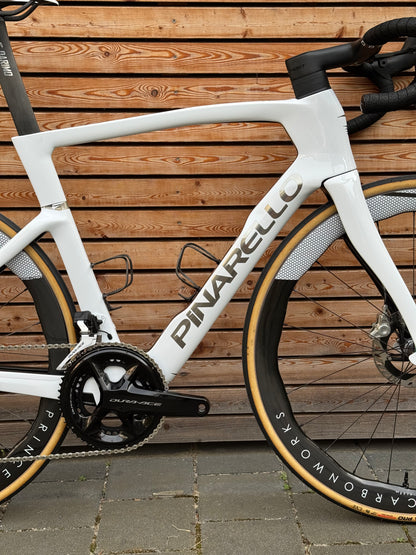 Pinarello Dogma F Crystal White | 560 Dura Ace Di2 Princeton Ceramicspeed