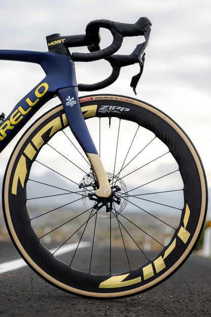 Pinarello Dogma F Team Q36.5 | Team Replica Bike | Zipp 454 NSW | Sram Red E1 | Powermeter