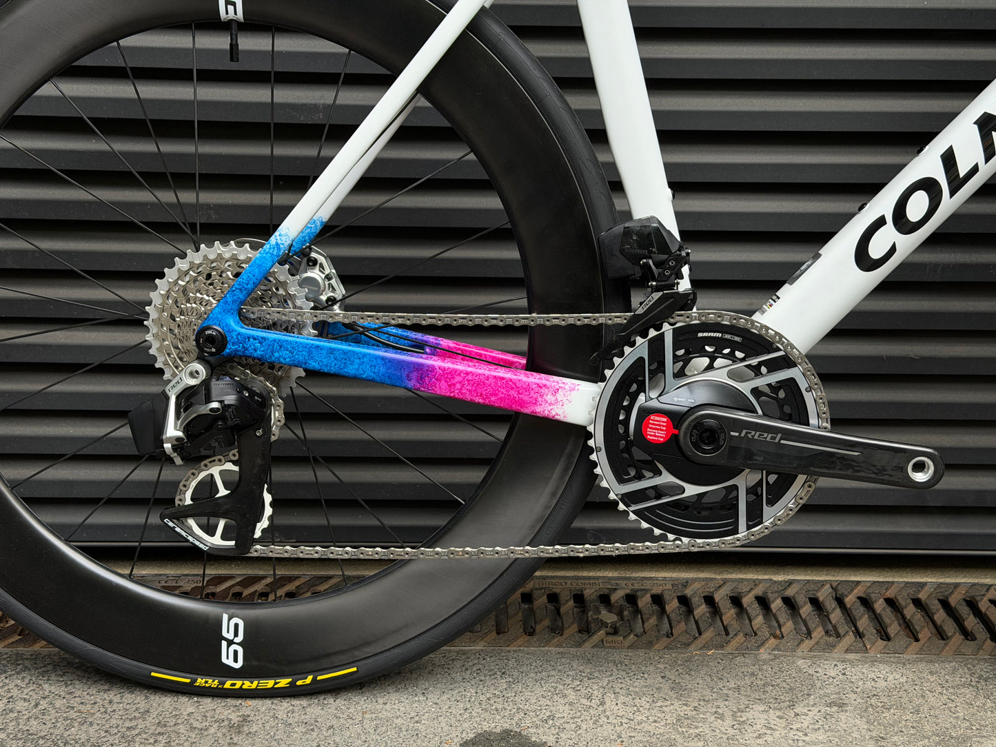 Colnago V5RS STNT | SRAM Red E1 AXS | ENVE Foundation 65