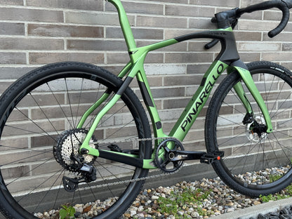 Pinarello Grevil F7 Stone Green 550 GRX 820 1x12