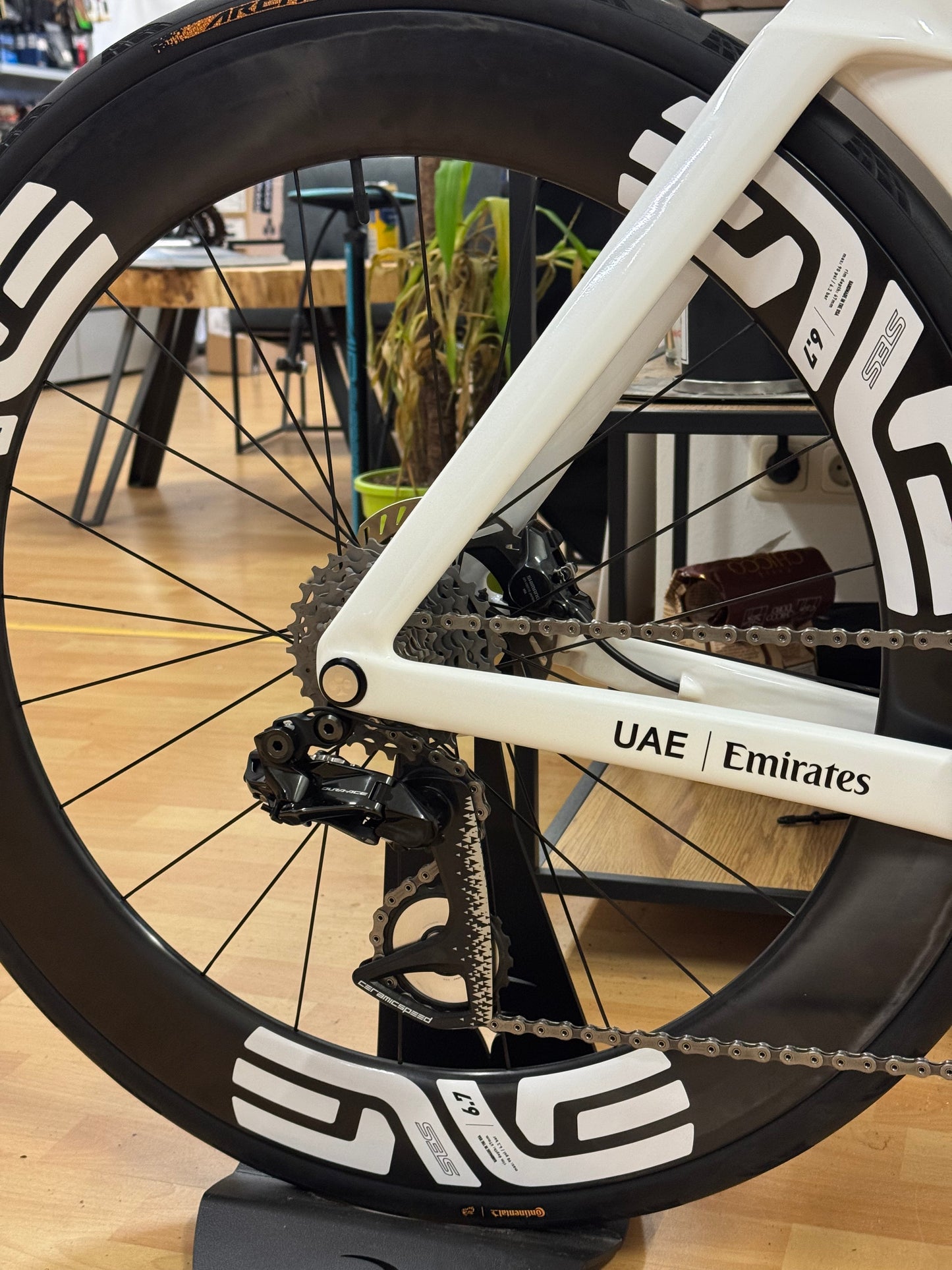 Colnago Y1-RS YSWC - Dura Ace Di2 - Enve SES 6.7 - CeramicSpeed -