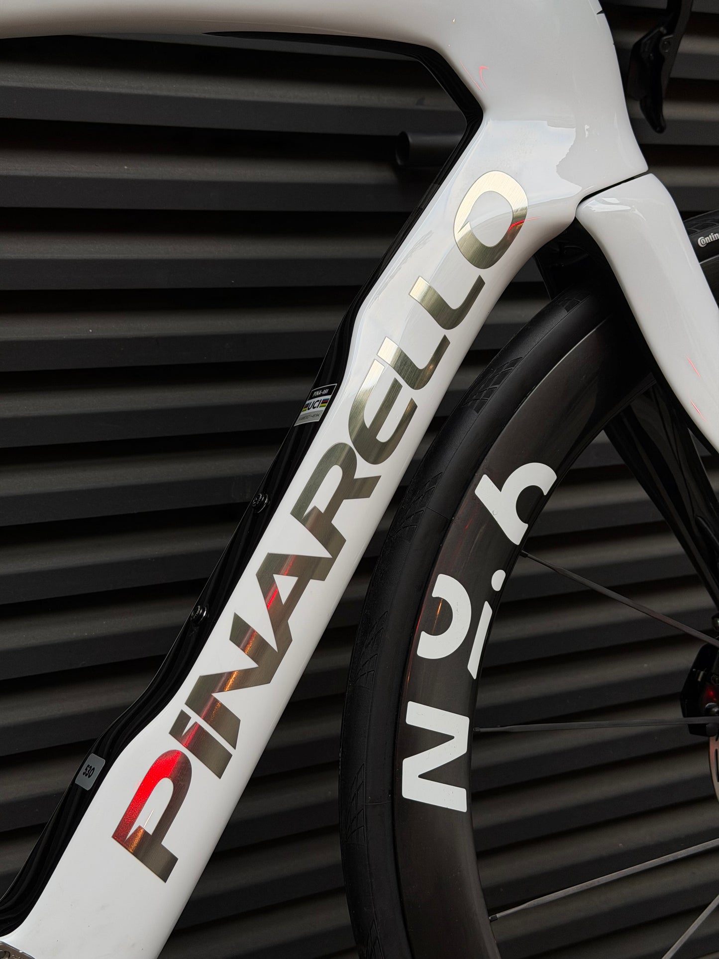 Pinarello Dogma F Crystal White | SRAM Force AXS E1 | Number Six 52/58