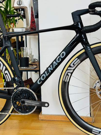 Colnago V5-RS STNT - Sram Red E1 - Enve SES 4.5 Pro - Pirelli P-Zero