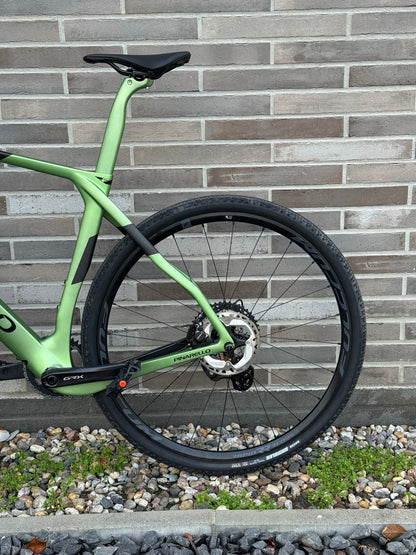 Pinarello Grevil F7 Stone Green 550 GRX 820 1x12