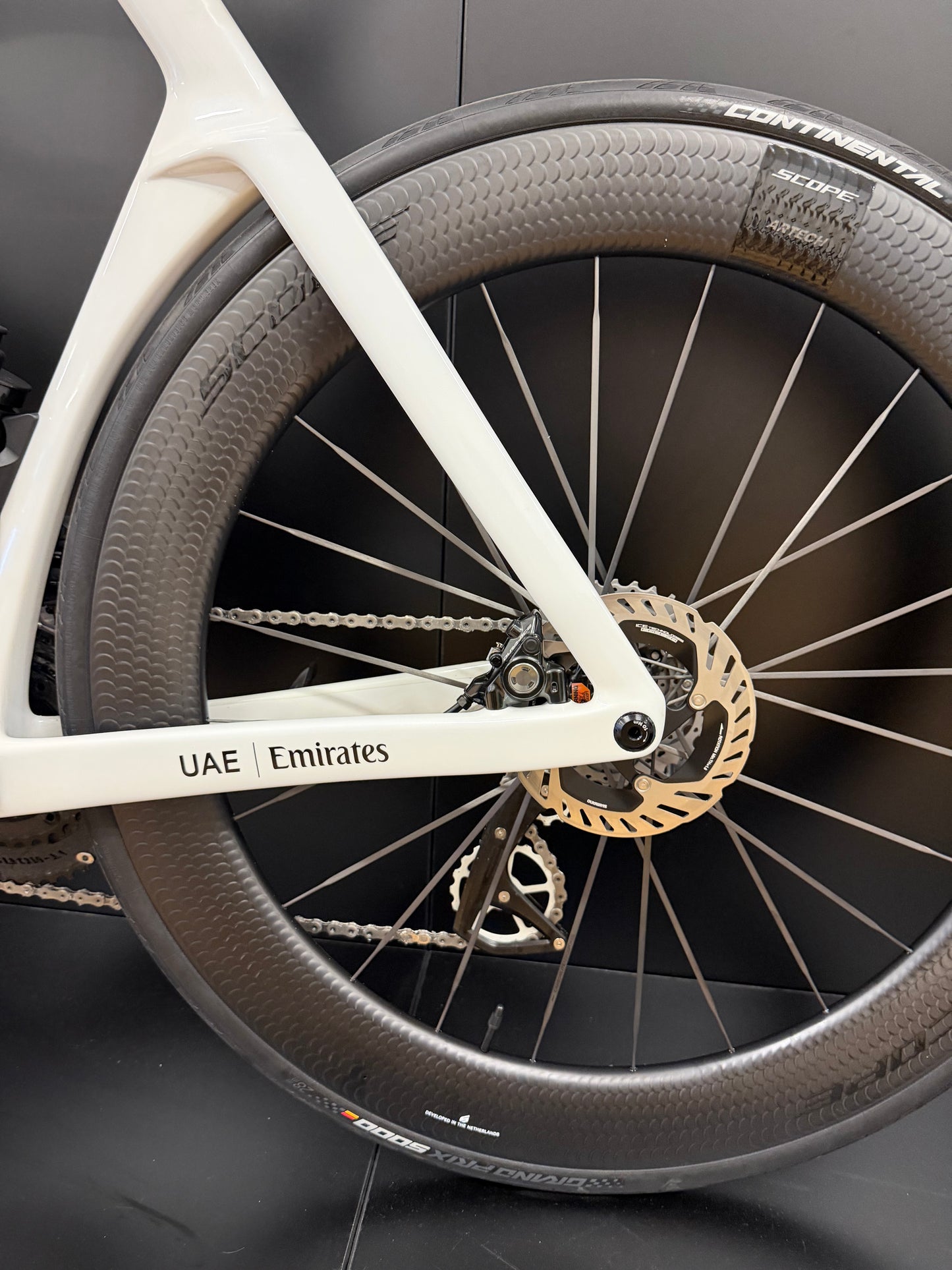 Colnago Y1Rs YSWC World Champion Edition | Dura-Ace Di2 | Scope Artech 6 | SRM PM9