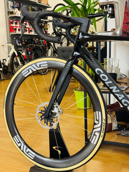 Colnago V5-RS STNT - Sram Red E1 - Enve SES 4.5 Pro - Pirelli P-Zero
