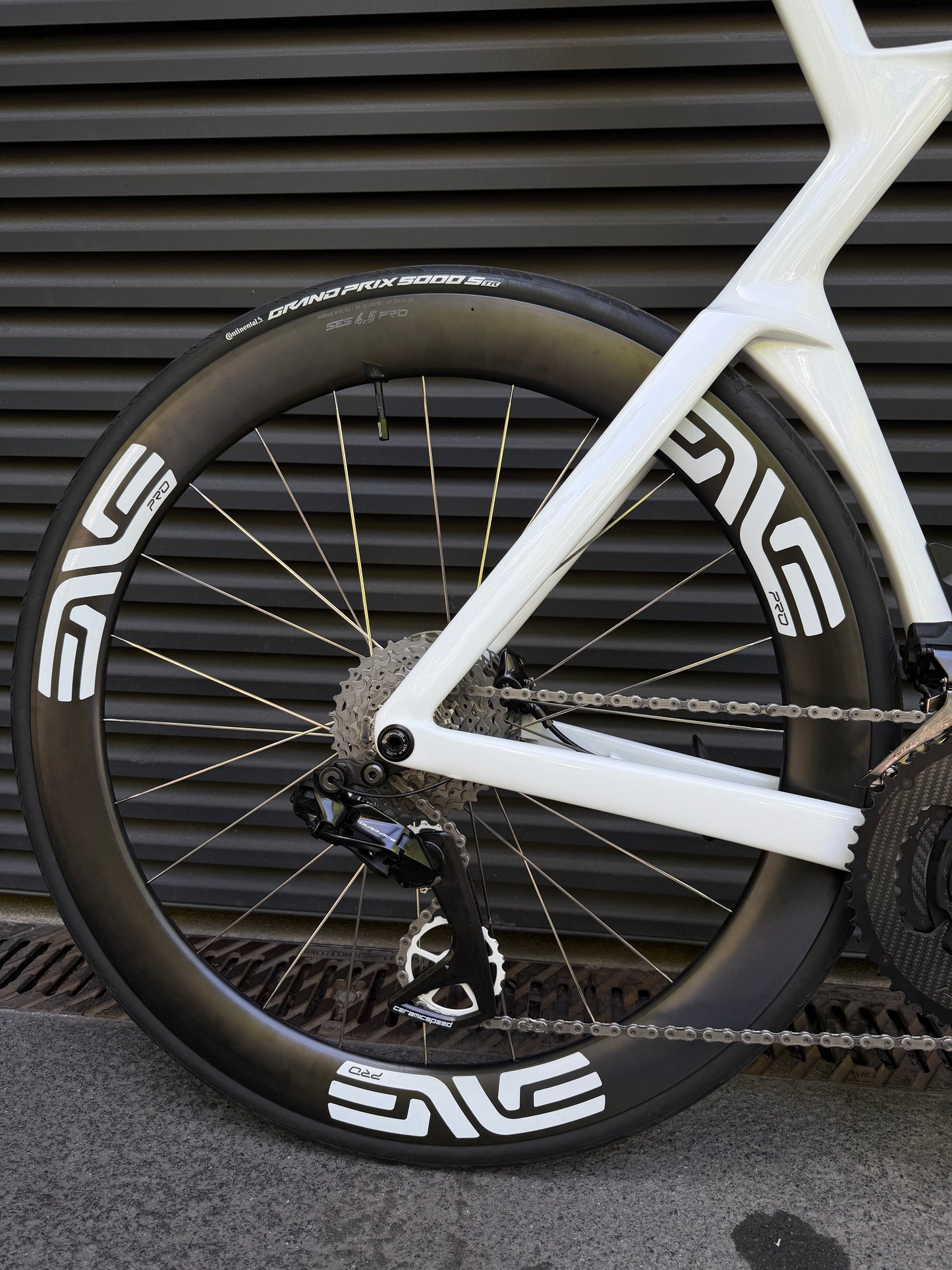 Colnago Y1RS YSWW Edition kaufen | Dura-Ace Di2 | ENVE SES 4.5 PRO | CeramicSpeed
