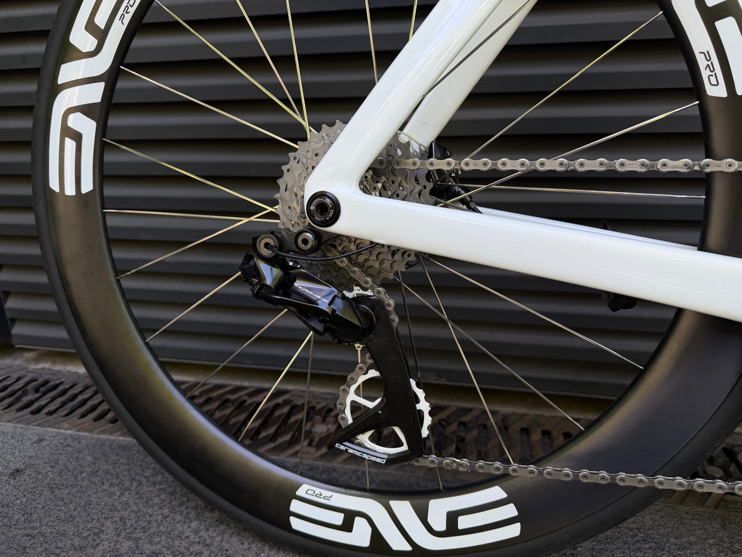 Colnago Y1RS YSWW Edition kaufen | Dura-Ace Di2 | ENVE SES 4.5 PRO | CeramicSpeed
