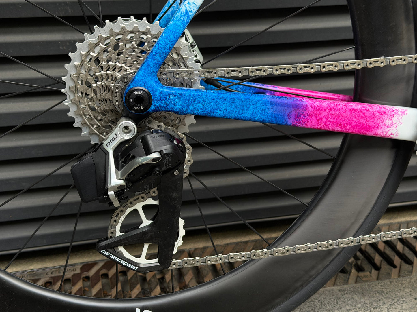 Colnago V5RS STNT | SRAM Red E1 AXS | ENVE Foundation 65