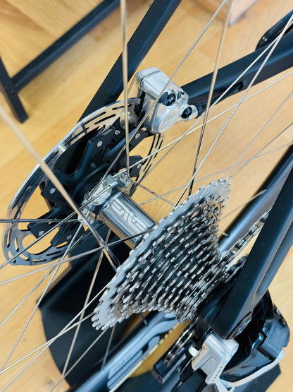 Colnago V5-RS STNT - Sram Red E1 - Enve SES 4.5 Pro - Pirelli P-Zero