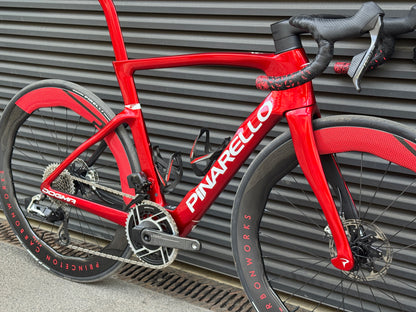 Pinarello Dogma F Starry Red | Sram Red AXS E1 | Princeton Carbonworks Vuelta Red | Roadbike