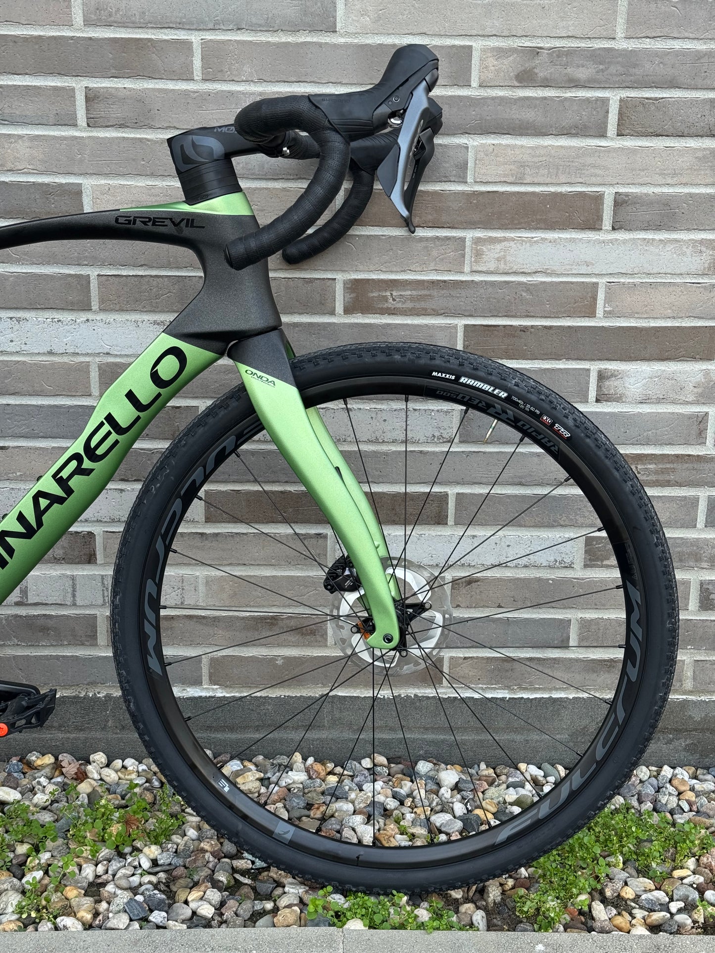 Pinarello Grevil F7 Stone Green 550 GRX 820 1x12
