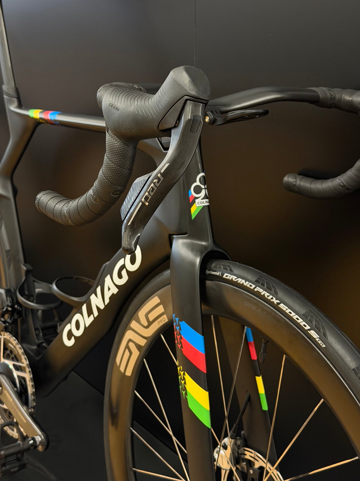 Colnago Y1-RS YSBC | Sram Red E1 AXS | Enve 4.5 Pro | Powermeter