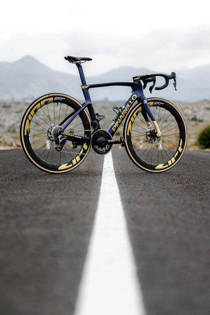 Pinarello Dogma F Team Q36.5 | Team Replica Bike | Zipp 454 NSW | Sram Red E1 | Powermeter
